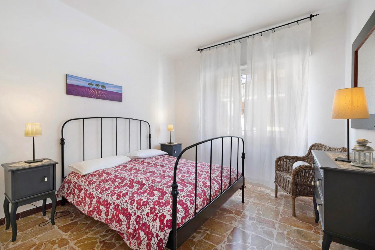 Marina Daire Finale Ligure Dış mekan fotoğraf